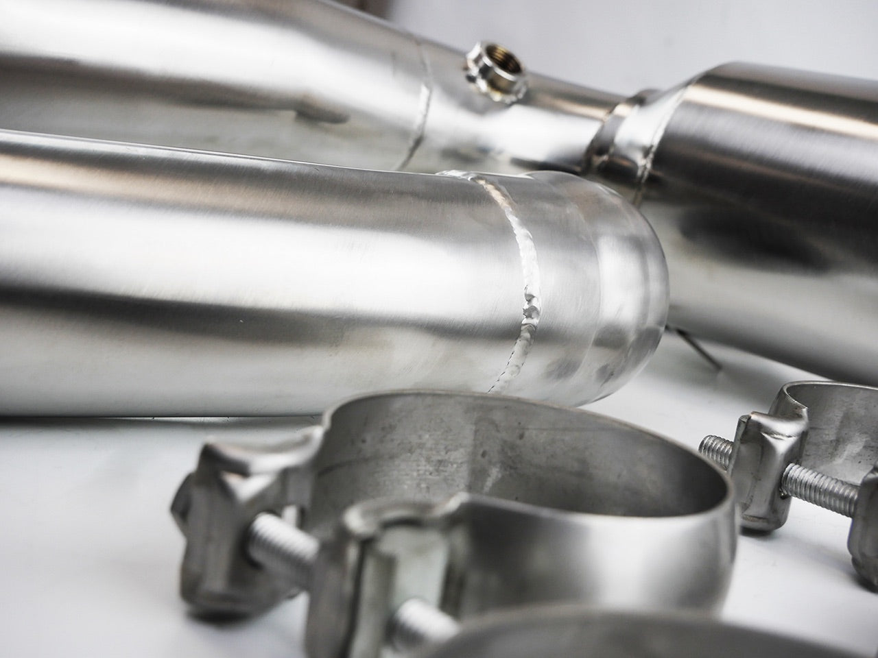Bull-X Downpipe 3" Mercedes C63, C63S AMG 205 4.0T